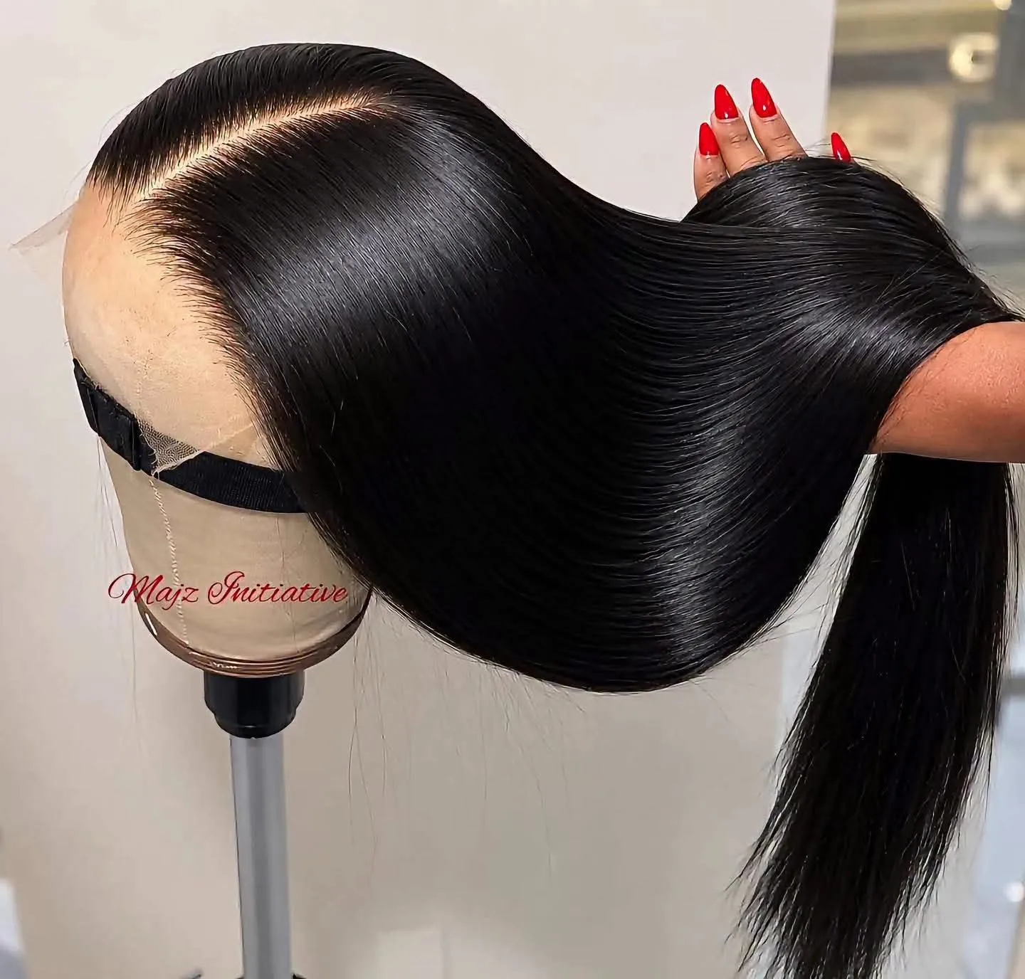Straight lace wig